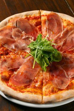 itallian pizza parma jambonu