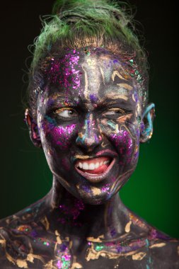 Yaratıcı yüz sanat kadınla