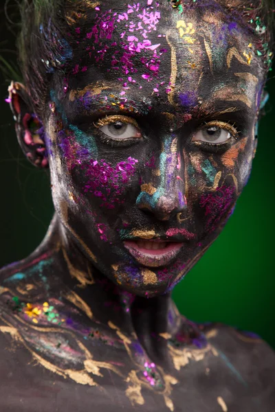 Yaratıcı yüz sanat kadınla