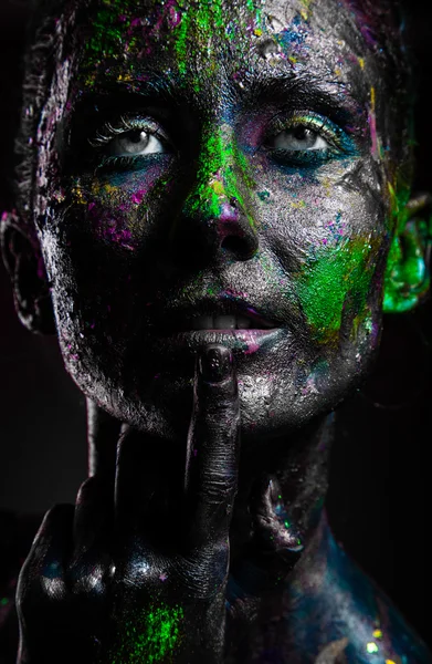 Chica con el arte de la cara creativa — Foto de Stock