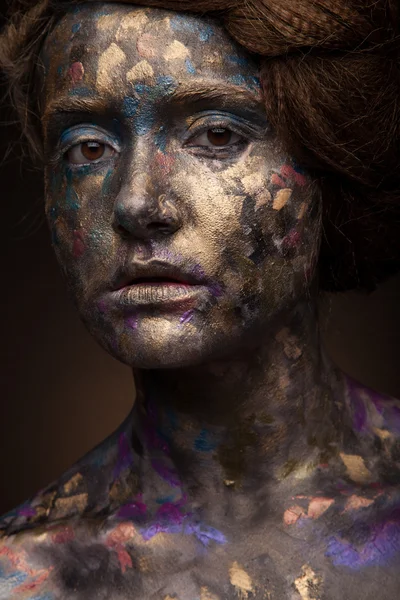 Altın kadın yüz portre — Stok fotoğraf