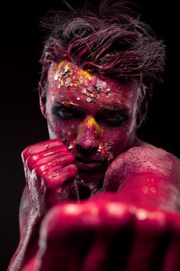 Vücut ve yüz sanat adamla boks