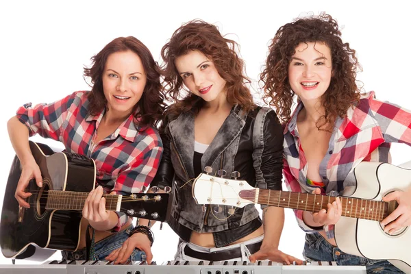 Trio feminino banda executando música — Fotografia de Stock