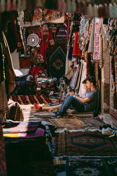 Istanbul Turkey September 2020 Variety Carpets Sell People — Stock Photo, Image