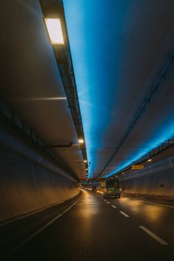 Avrasya Tüneli (Avrasya Tuneli) İstanbul, Türkiye. İstanbul 'da Asya ve Avrupa' yı birbirine bağlayan sualtı tüneli. Tünel 20 Aralık 2016 'da açıldı