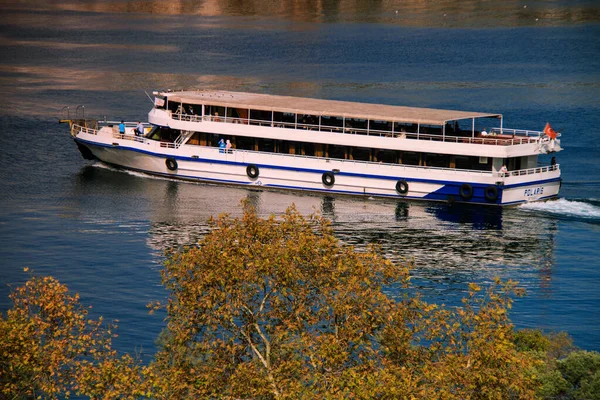 Тур Лодка Золотой Рог Стамбул — стоковое фото