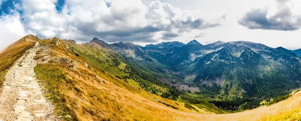 낮은 Tatras 하이킹 — 스톡 사진