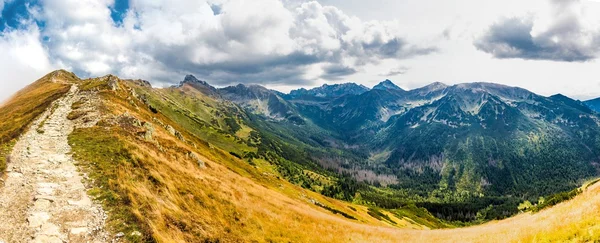 低上塔特拉山徒步旅行 图库图片