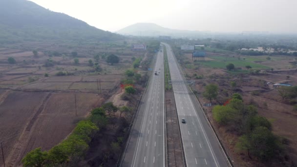 Flygbilder Från Mumbai Pune Expressway Nära Pune India Expressway Kallas — Stockvideo