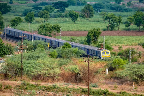 Unidade Múltipla Elétrica Mainline Trem Memu Das Ferrovias Indianas Uruli — Fotografia de Stock