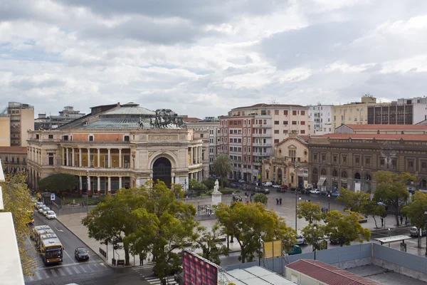 Palermo, Politeama theater — Stockfoto