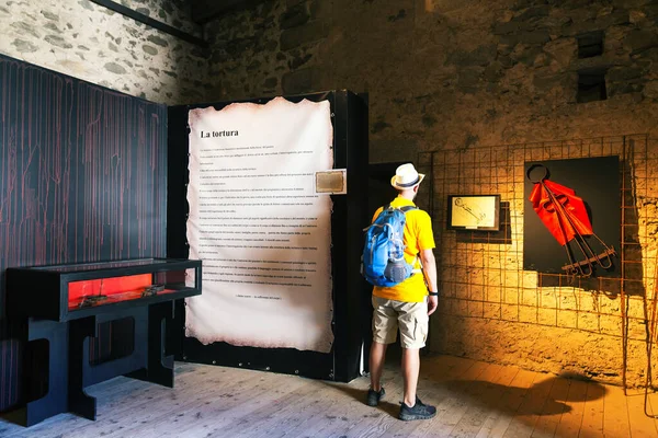 Burg Taufers July 2019 Tourist Visits Torture Chamber Castle Taufers — Stock Photo, Image