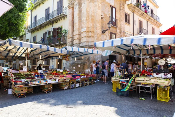 Palermo Sicily Juni 2019 Capo Marknaden Palermo Sicilien Olika Marknadsstånd — Stockfoto