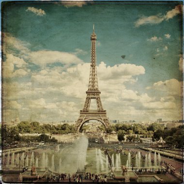 Paris 'teki Eyfel Kulesi Klasik Tarzı