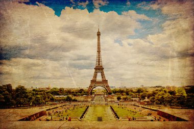 Paris 'teki Eyfel Kulesi Klasik Tarzı