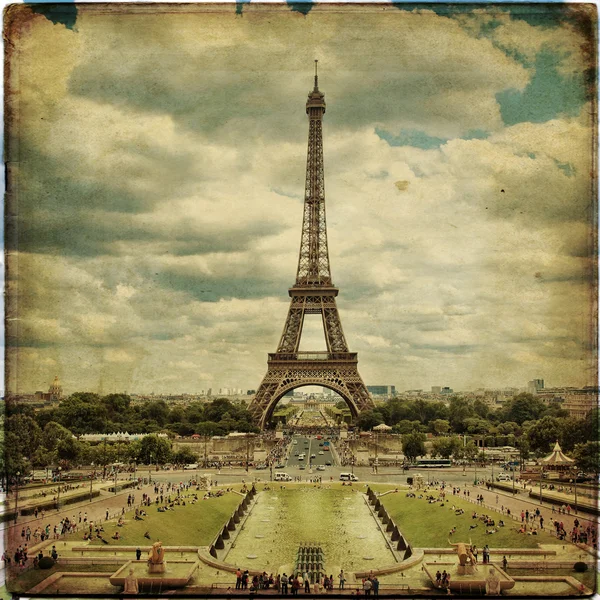 Az Eiffel-torony Párizsban Vintage stílusban — Stock Fotó