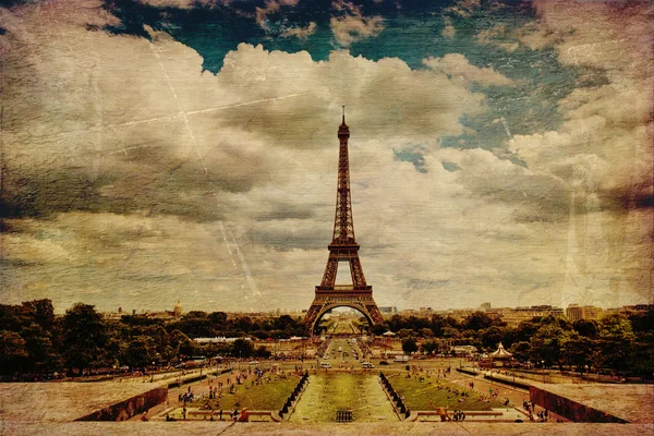 Az Eiffel-torony Párizsban Vintage stílusban — Stock Fotó