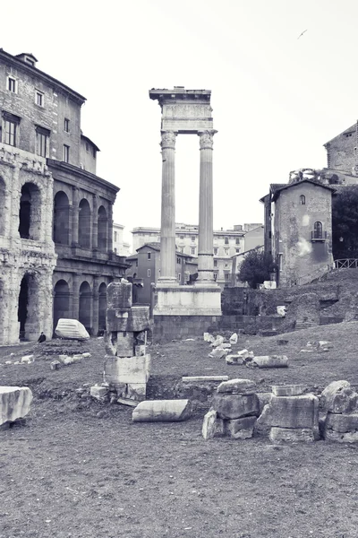 テアトロ ・ ディ ・ マル、ローマ - イタリア — ストック写真