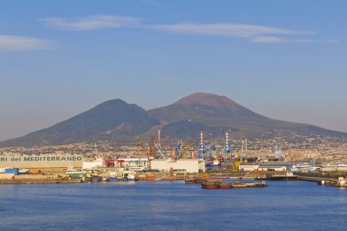 Napoli, Napoli Körfezi ve M limanda görünümünü Panoraması