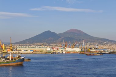 Napoli, Napoli Körfezi ve M limanda görünümünü Panoraması