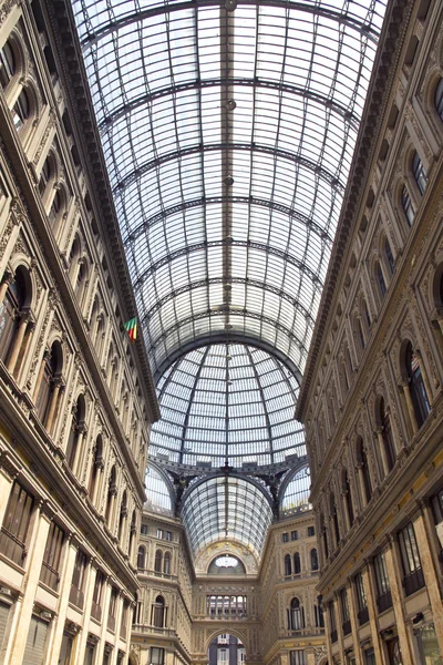 Galería Umberto I en la ciudad de Nápoles — Foto de Stock