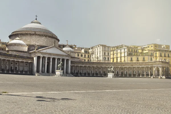 Piękny widok na Piazza del Plebiscito w Neapolu — Zdjęcie stockowe