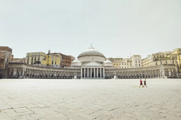 Piękny widok na Piazza del Plebiscito w Neapolu — Zdjęcie stockowe