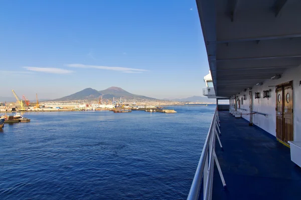 Napoli, Napoli Körfezi ve M limanda görünümünü Panoraması — Stok fotoğraf