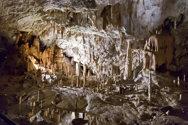 Grotta di Postumia — Foto Stock