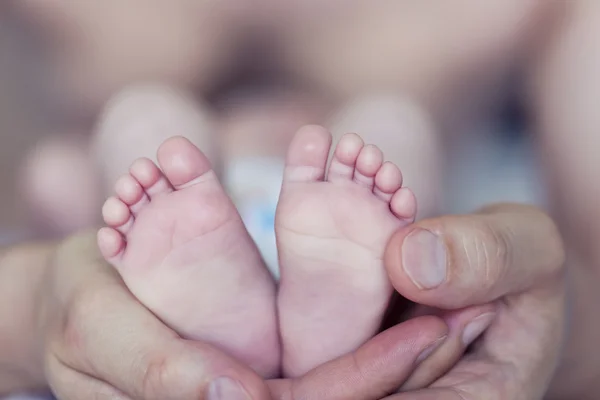 Baby ніг — стокове фото