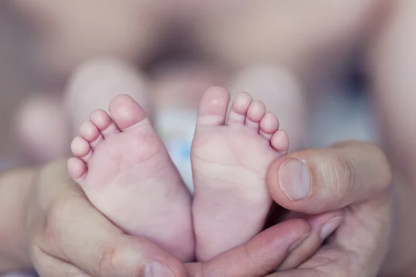 Baby Voeten Rechtenvrije Stockfoto's