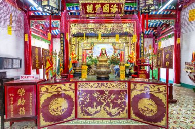 Hoi An, Vietnam 'daki Quan Kong Tapınağı' nın güzel bir manzarası.