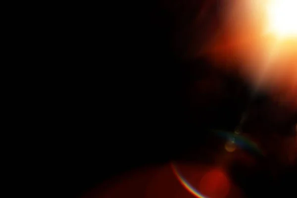 flaş lambalı bir kaplama mercekleri