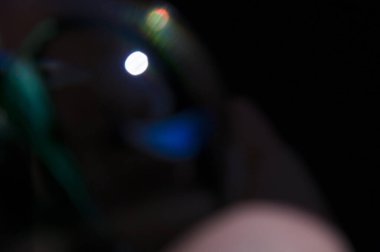 bir Bokeh ışıltısı yansımaları yansıtır