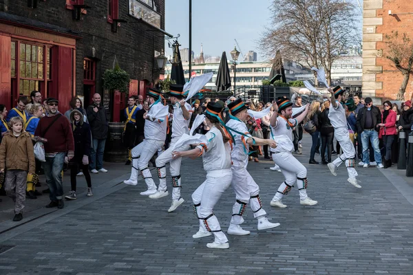 London - Mar 13: Kent és Sussex Morris táncosokról L — Stock Fotó