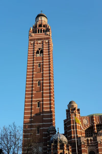 LONDON - MAR 13 : View of Westminster Cathedral in London on Mar — Stock Photo, Image