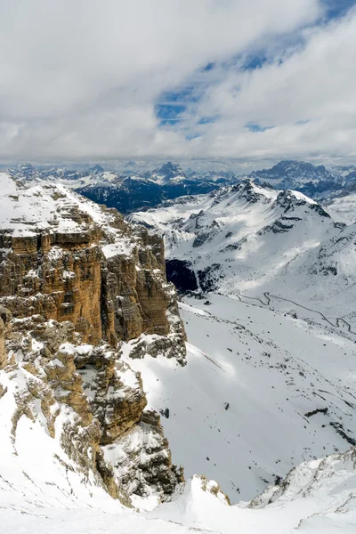 Blick vom sass pordoi im oberen Teil des Val di fassa — Stockfoto