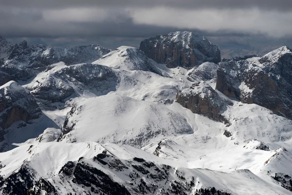 Blick vom sass pordoi im oberen Teil des Val di fassa — Stockfoto