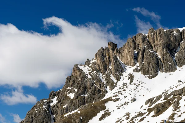 Blick auf die Dolomiten vom Pordoipass — Stockfoto