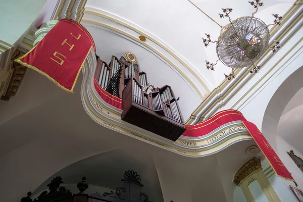 MARBELLA, ANDALUCIA / SPAIN - MAY 23: Organ in the Church of the — стоковое фото