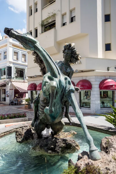 MARBELLA, ANDALUCIA / SPAGNA - 23 MAGGIO: Statua del Bello — Foto Stock