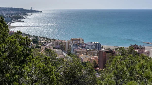 MALAGA, ANDALUCIA / SPAIN - MAY 25: Skyline View of Malaga and th — стоковое фото