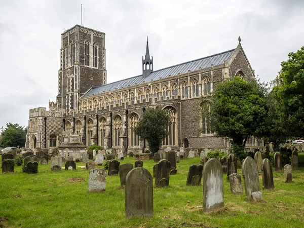 SOUTHWOLD, SUFFOLK / UK - 12 JUIN : Vue de l'église St Edmund à — Photo