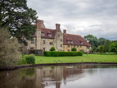 Upper Dicker, Doğu Sussex/ İngiltere - 26 Haziran: Michel'in Dış Görünümü