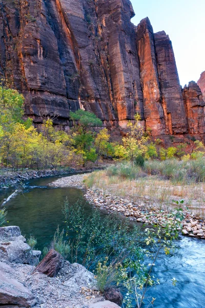 Otoño en el Valle del Río Virgen en Sión — Foto de Stock