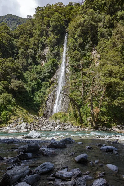 Scenisk Över Thunder Creek Falls Nya Zeeland — Stockfoto