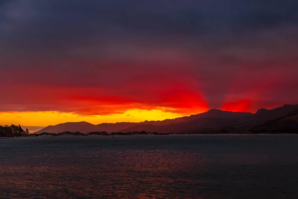 Puesta Sol Sobre Bahía Piloto Nueva Zelanda —  Fotos de Stock