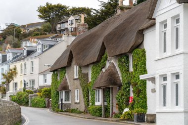 St. Mawes, Cornwall, 12 Mayıs 2021 'de St. Mawes, Cornwall' daki sazdan yapılmış binanın görüntüsü