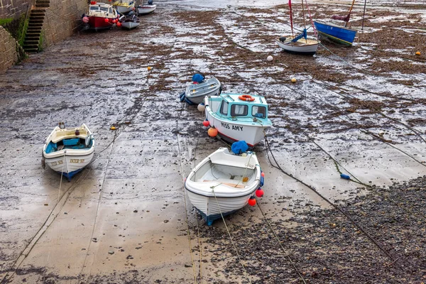 Mousehole Harbour Cornwall May View Mousehole Harbour Low Tide Cornwall — Photo