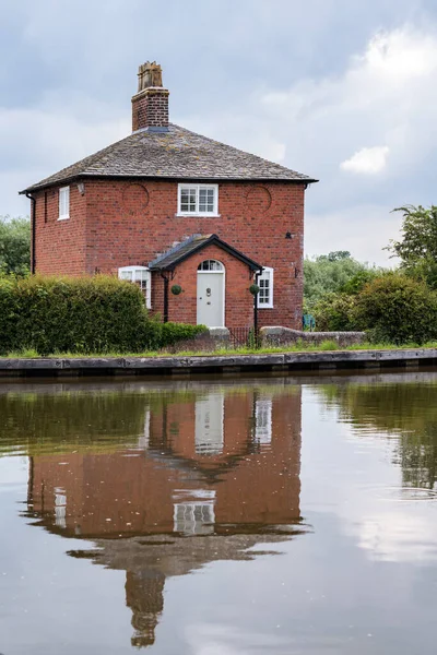 Cerca Whixall Shropshire Reino Unido Julio Casa Shropshire Union Canal —  Fotos de Stock